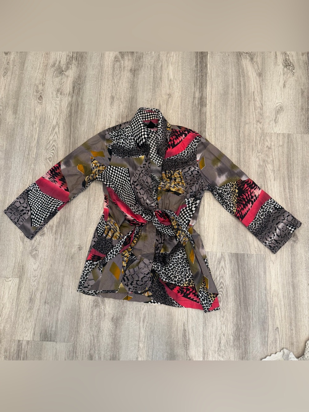 Mishca 100% Cotton Abstract Animal Print Tie Waist Blouse Size Large - Picture 2 of 3